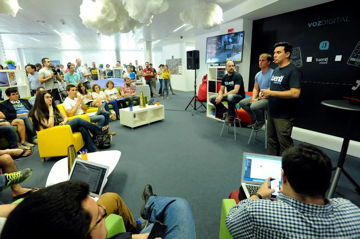 Venta de Tuenti a Telefónica